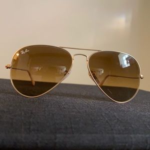 Gold ray-ban aviators